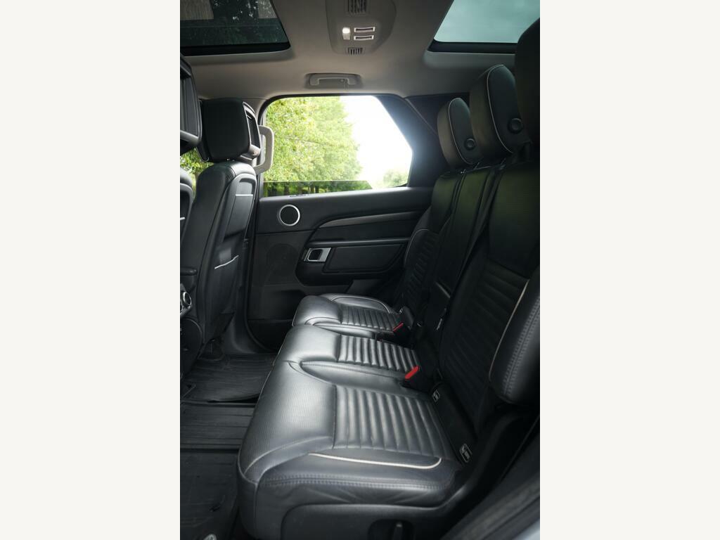 Land Rover Discovery Discovery Sport Se Tech Edition4 White #44