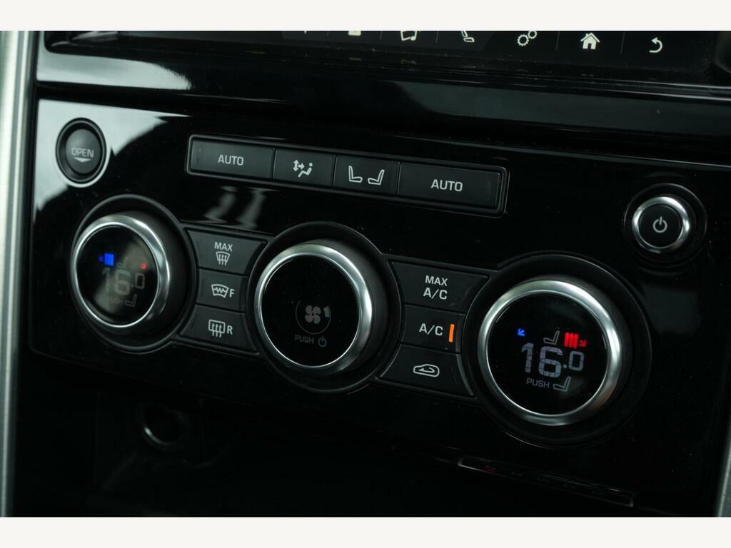Land Rover Discovery Discovery Sport Se Tech Edition4 White #55