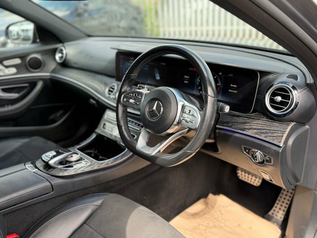 Mercedes-Benz E Class 2L Amg Line Night Edition Grey #4
