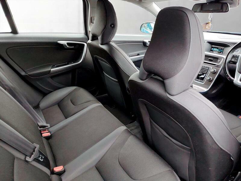 Volvo V60 2.0 D3 Business Edition Euro 5 Ss White #20