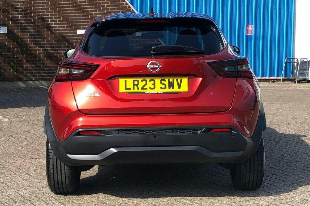 Nissan Juke 1.0 Dig T N Connecta Suv Dct LR23SWV Red #4