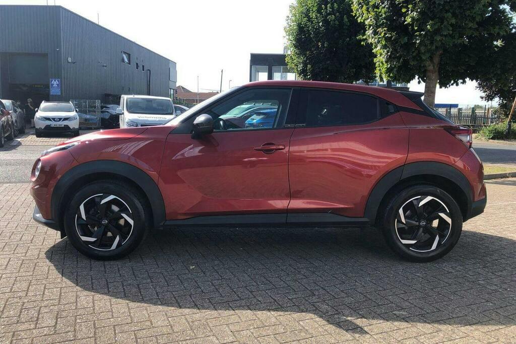 Nissan Juke 1.0 Dig T N Connecta Suv Dct LR23SWV Red #6