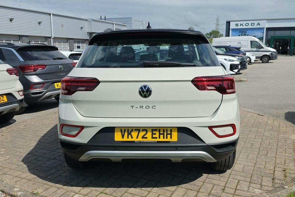Volkswagen T-Roc 1.5 Tsi Life Suv Dsg Grey #4