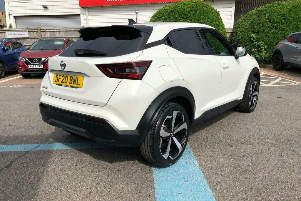 Nissan Juke 1.0 Dig T N Connecta Suv White #3