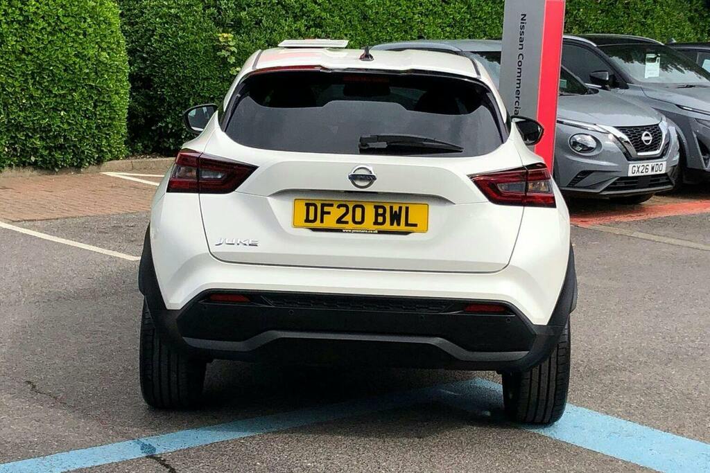 Nissan Juke 1.0 Dig T N Connecta Suv White #4