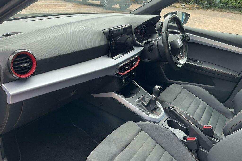 Seat Arona 1.0 Tsi 110 Fr Sport Red #15