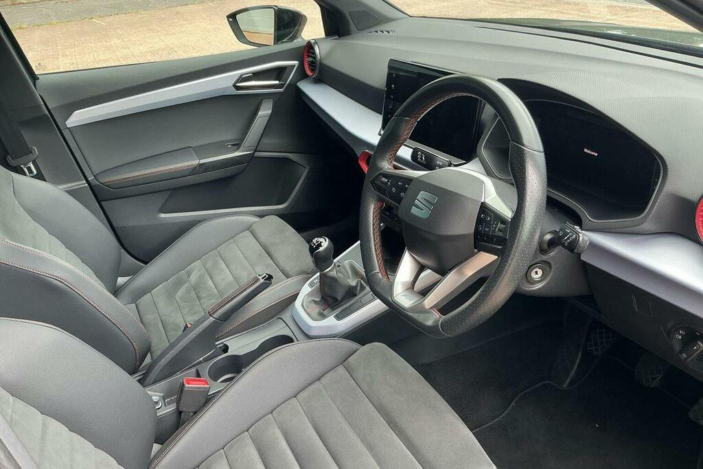 Seat Arona 1.0 Tsi 110 Fr Sport Red #10