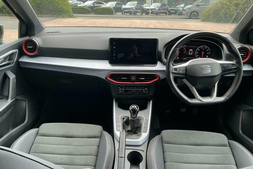 Seat Arona 1.0 Tsi 110 Fr Sport Red #11