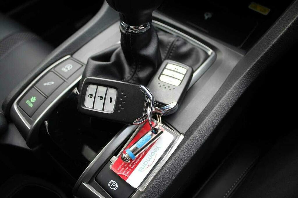 Honda Civic 1.5 Vtec Turbo Sport  #46