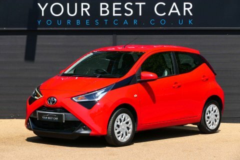 Toyota Aygo X -Play Tss Vvt-i Red #5