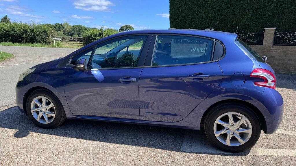 Peugeot 208 1.2 Vti Puretech Active Euro 5 Blue #4