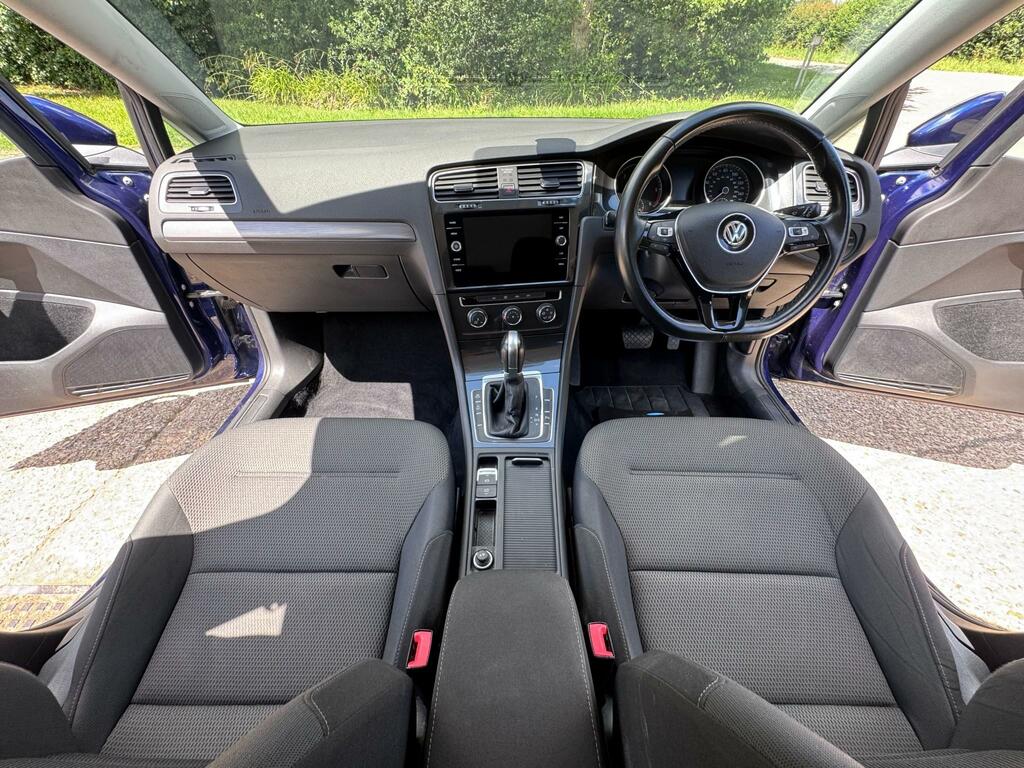 Volkswagen Golf 1.6 Tdi Se Nav Hatchback ET68HNL Blue #2