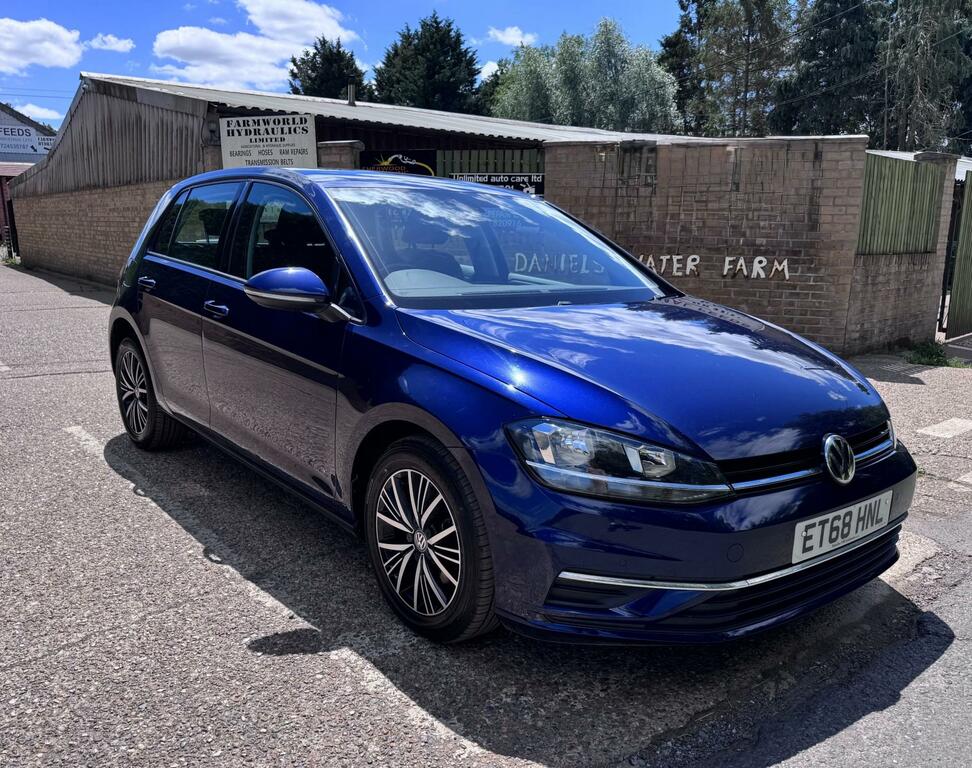 Volkswagen Golf 1.6 Tdi Se Nav Hatchback ET68HNL Blue #3