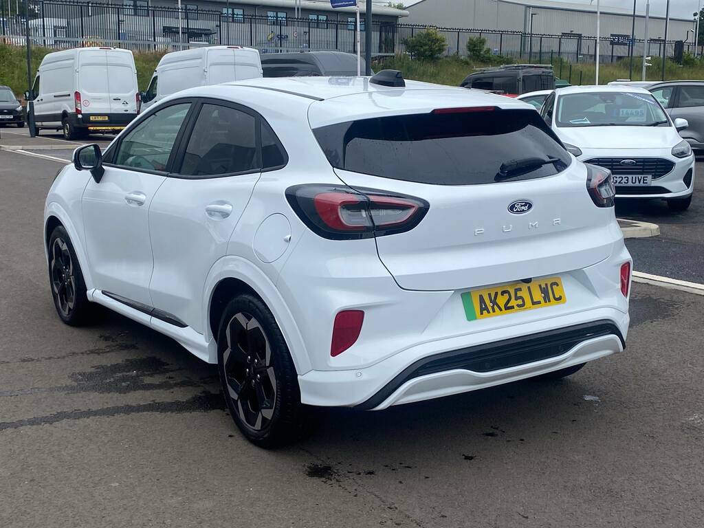 Ford Puma Premium White #6