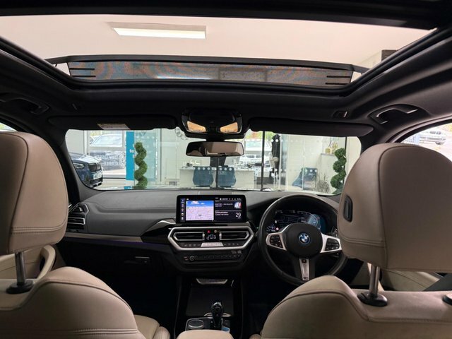 BMW iX3 80Kwh M Sport Black #4