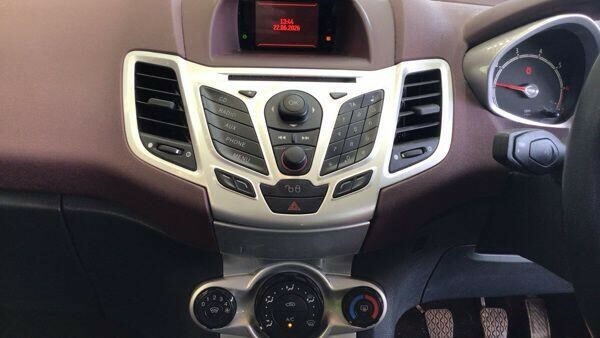 Ford Fiesta 1.4 Tdci Style Hatchback 110 G Blue #12