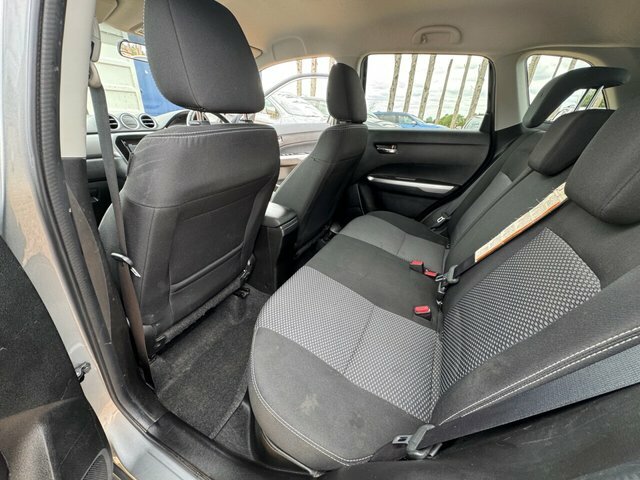 Suzuki Vitara 1.0 Boosterjet Sz-t Euro 6 S S White #34