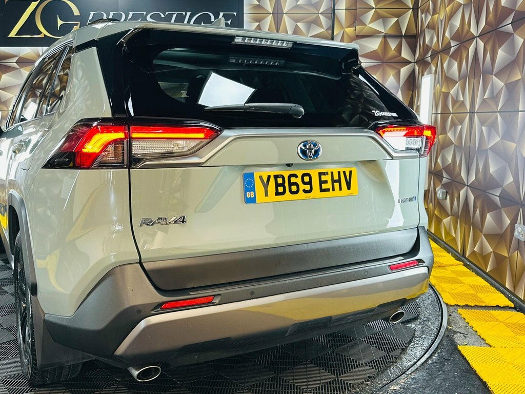 Toyota Rav 4 2.5 Vvt-i Hybrid Excel White #20