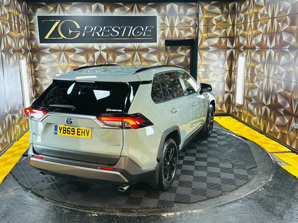 Toyota Rav 4 2.5 Vvt-i Hybrid Excel White #21