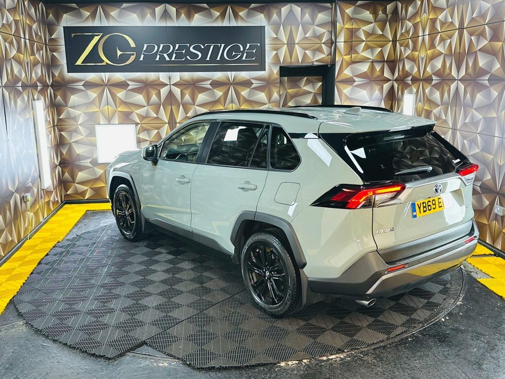 Toyota Rav 4 2.5 Vvt-i Hybrid Excel White #17