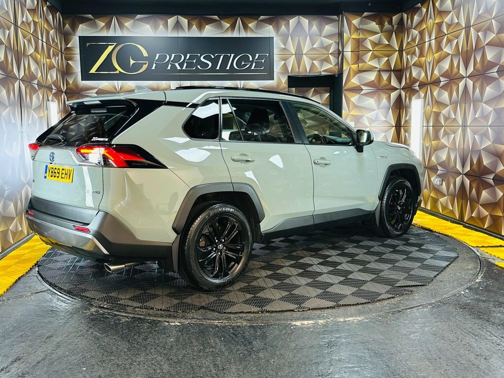 Toyota Rav 4 2.5 Vvt-i Hybrid Excel White #25
