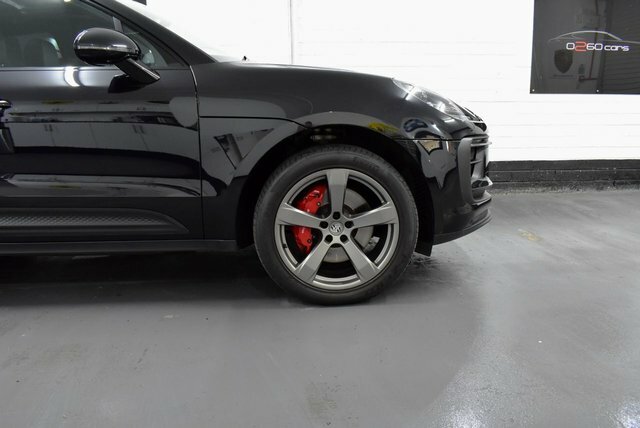 Porsche Macan 2025 2.9T V6 S 380 Pan Roof 4Wd Suv P Black #6
