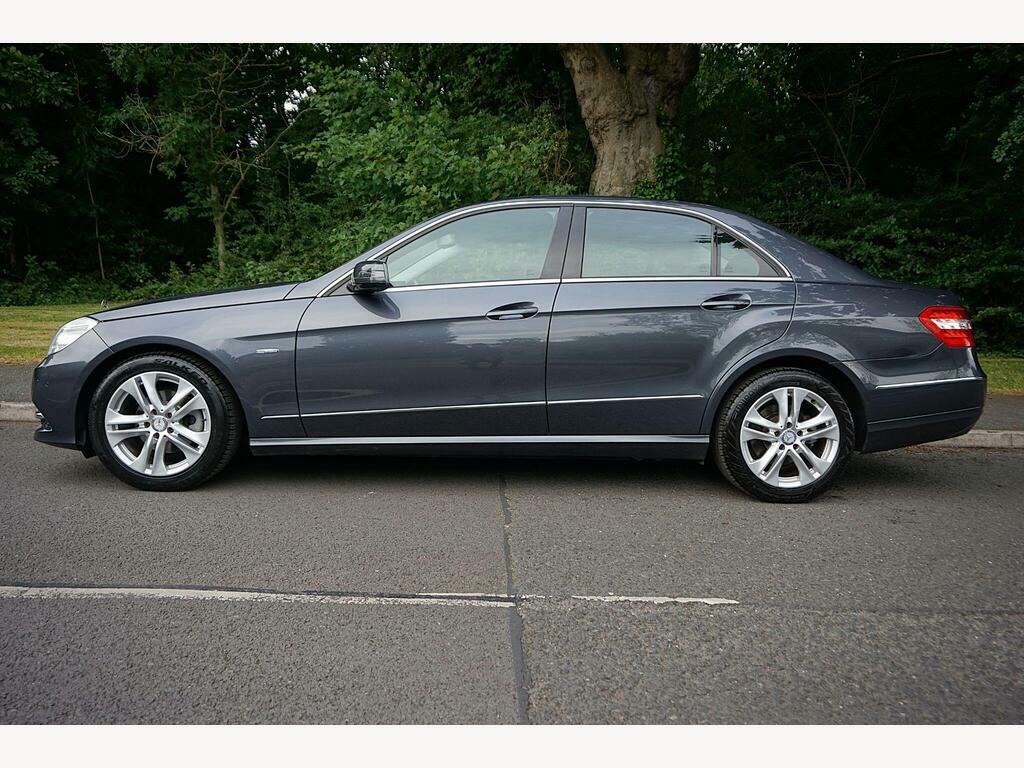Mercedes-Benz E Class 2.1 E220 Cdi Blueefficiency Avantgarde Tiptronic E Grey #4