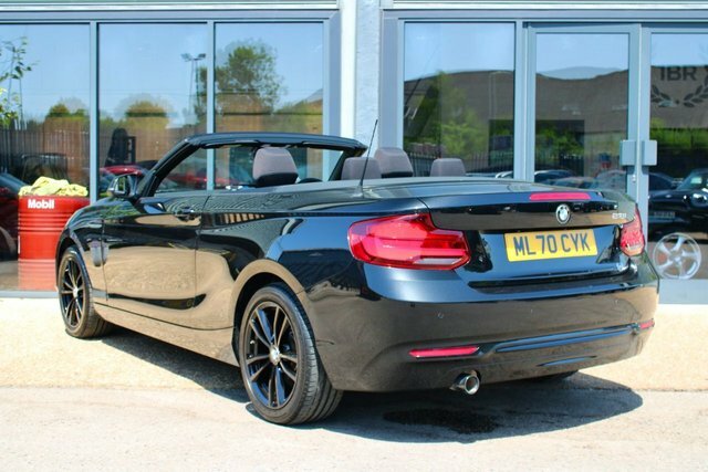 BMW 2 Series Convertible 1.5 218I Gpf Sport Convertible Pet Black #2