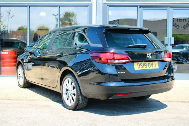 Vauxhall Astra Tourer 1.4I Tech Line Nav Sports Tourer Black #2
