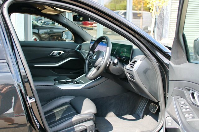 BMW 3 Series Touring 2.0 320I M Sport Touring E YH23EBZ Black #5