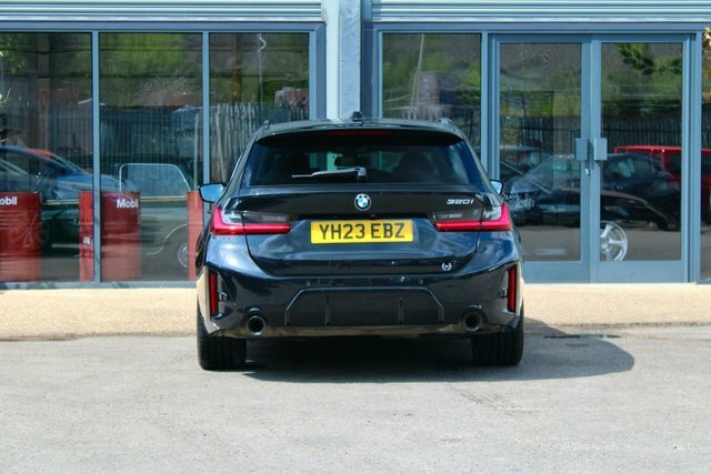 BMW 3 Series Touring 2.0 320I M Sport Touring E YH23EBZ Black #4