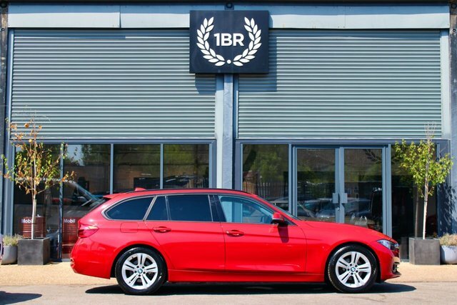 BMW 3 Series Touring 2.0 320D Ed Sport Touring Diese Red #3