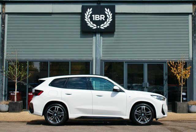 BMW X1 2.0 18D M Sport Premier Suv Dct Sdriv White #3