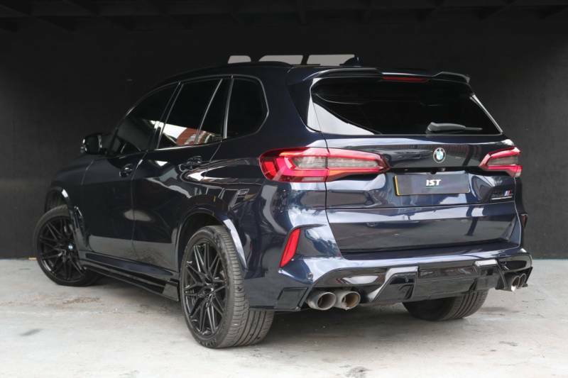 BMW X5 M M Competition Black #26