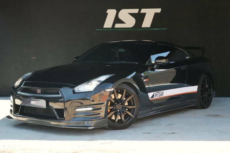 Nissan GT-R Premium Edition Blue #20