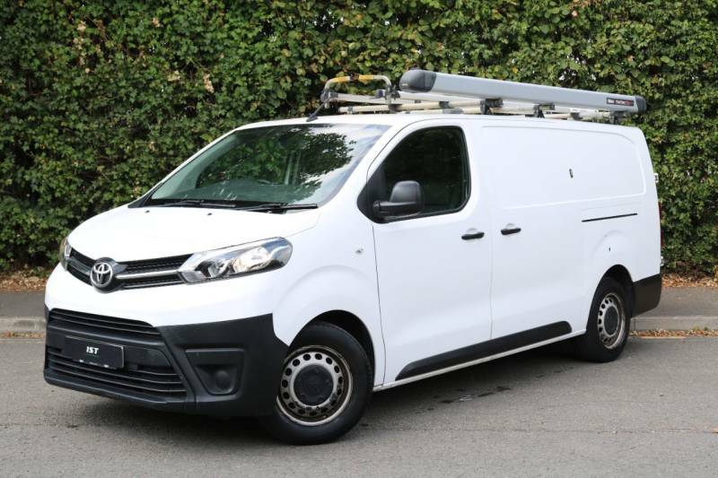 Toyota PROACE 2.0D 120 Icon Van White #3