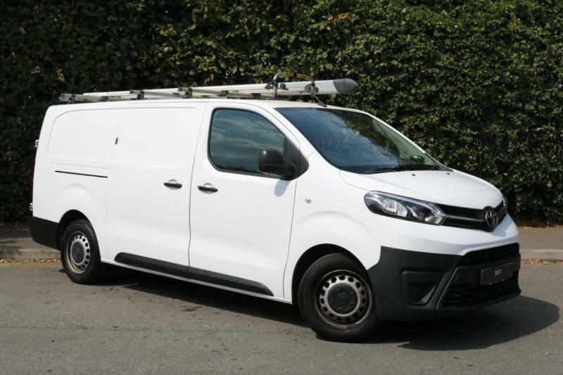 Toyota PROACE 1.5D 100 Active Van Blue #14