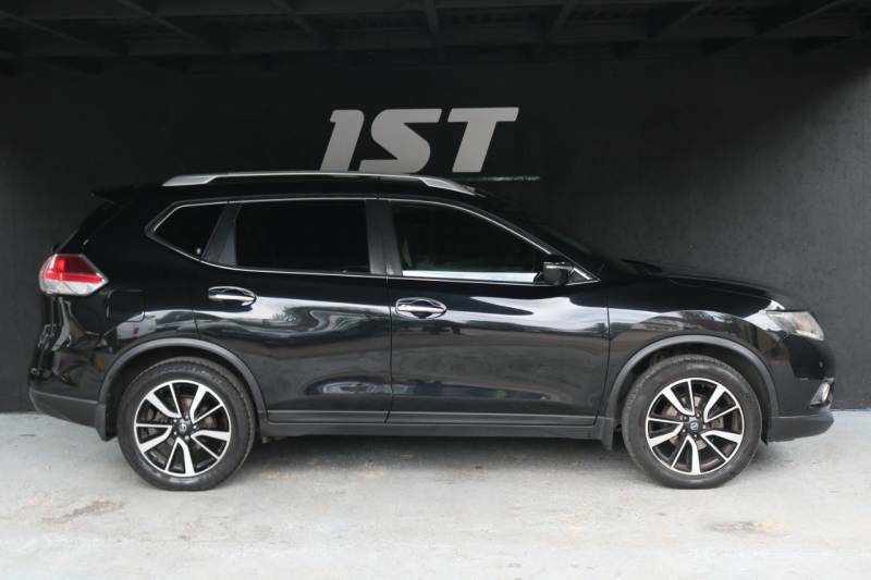 Nissan X-Trail Dci Acenta Black #8