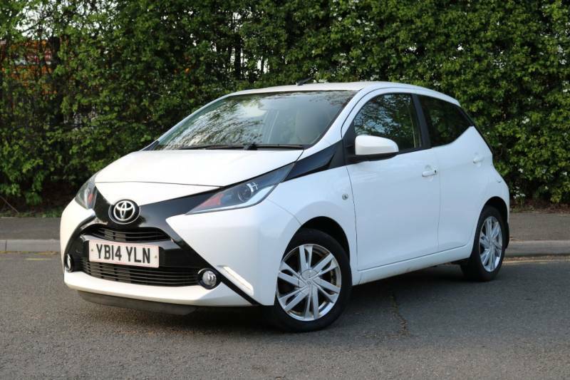 Toyota Aygo 1.0 Vvt-i X-pression White #3