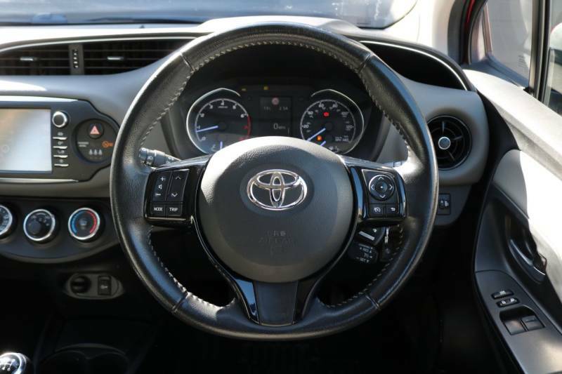 Toyota Yaris  Blue #17