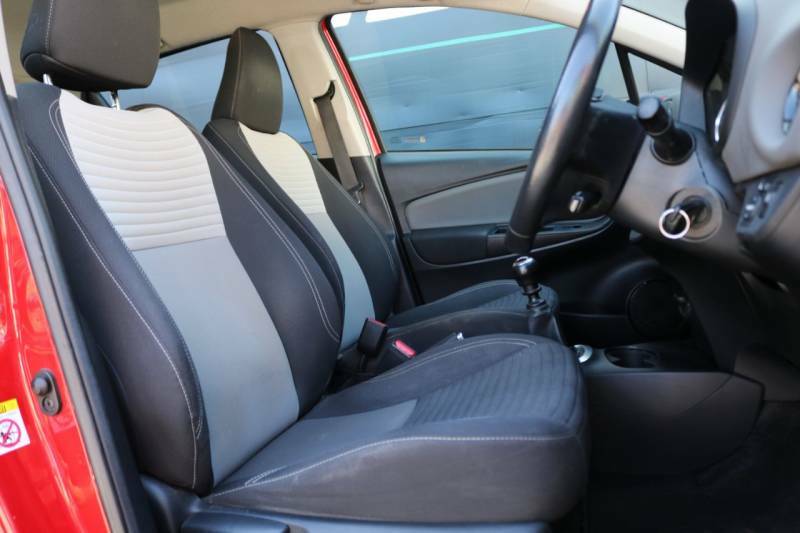 Toyota Yaris  Blue #10