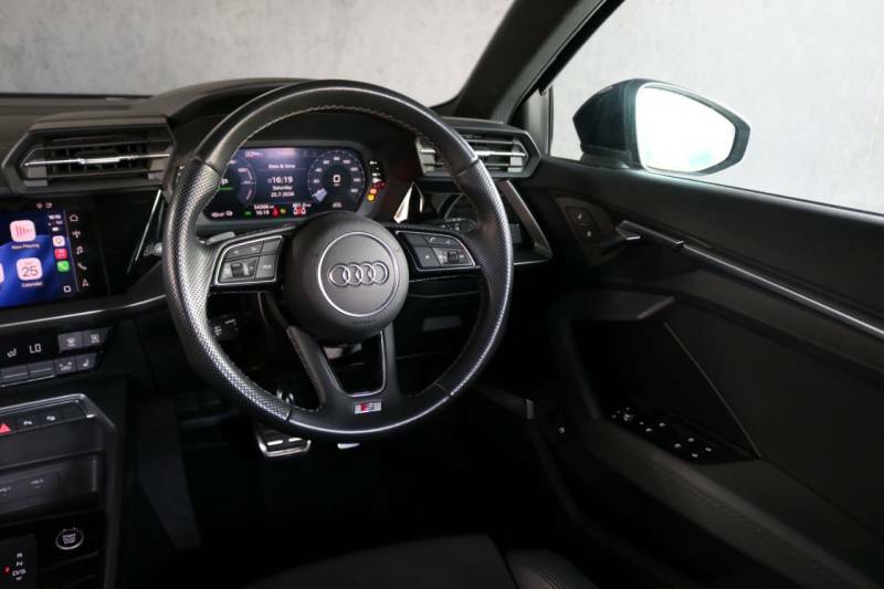 Audi A3 Audi 35 Tfsi S Line S Tronic Black #17