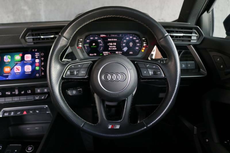 Audi A3 Audi 35 Tfsi S Line S Tronic Black #18