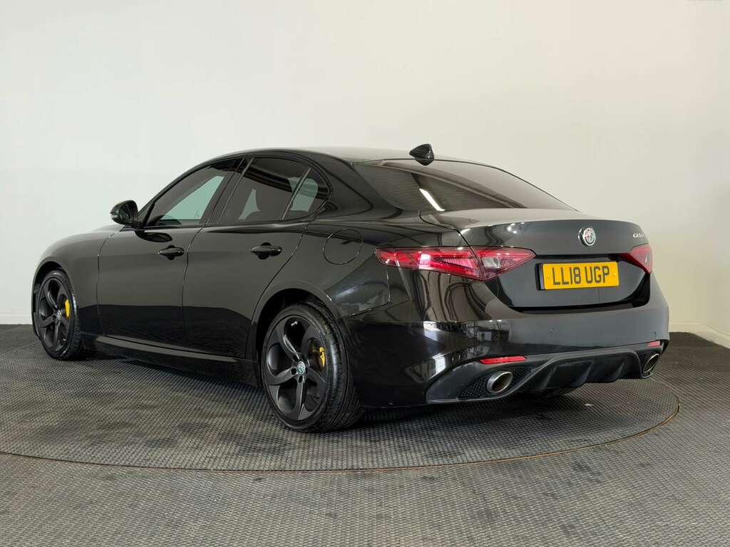 Alfa Romeo Giulia 2.2 Td Speciale Saloon Euro 6 Ss Black #5