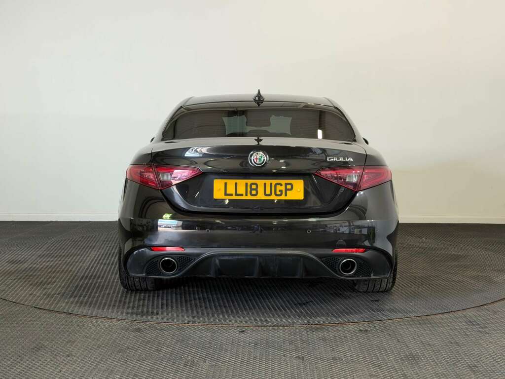 Alfa Romeo Giulia 2.2 Td Speciale Saloon Euro 6 Ss Black #6