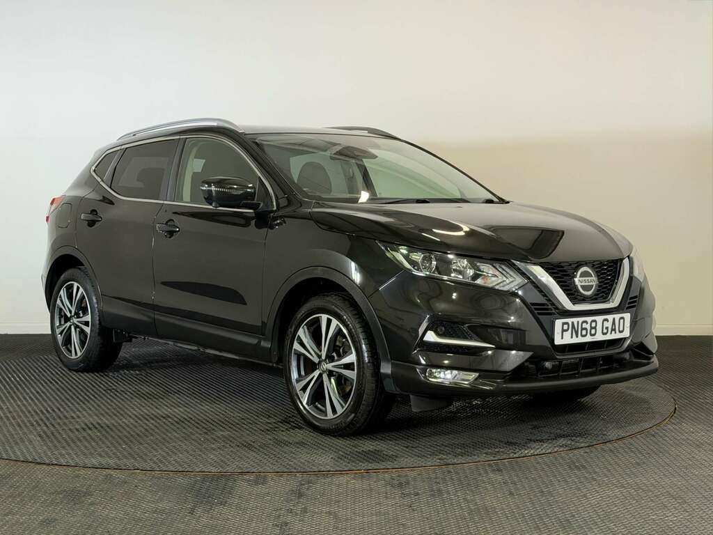 Nissan Qashqai 1.2 Dig-t N-connecta Suv Euro 6 PN68GAO Black