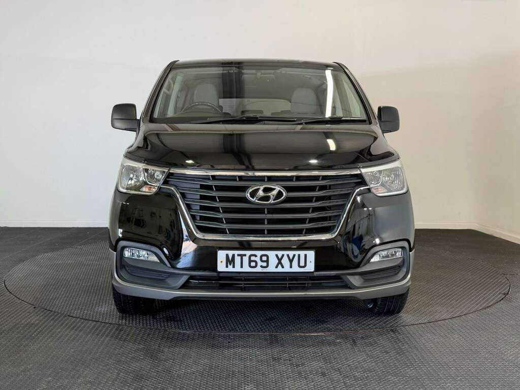 Hyundai I800 2.5 Crdi Se Nav Mpv Euro 6 136 Black #2