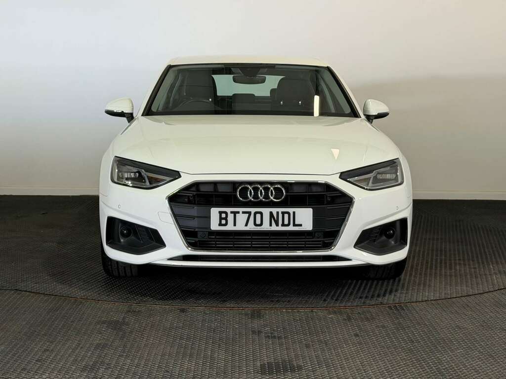 Audi A4 2.0 Tfsi 35 Technik Saloon Euro White #2
