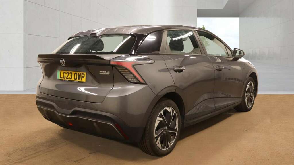 MG MG4 51Kwh Se Hatchback 170 Ps Grey #4
