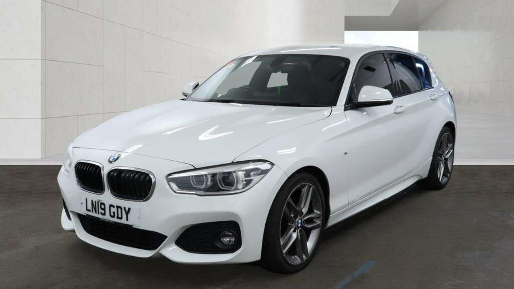 BMW 1 Series 1.5 118I Gpf M Sport Hatchback Eur LN19GDY White #2